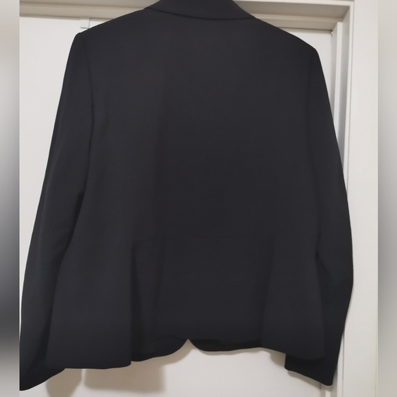 Nine West Classic Black Blazer, 16 - Picture 2 of 5